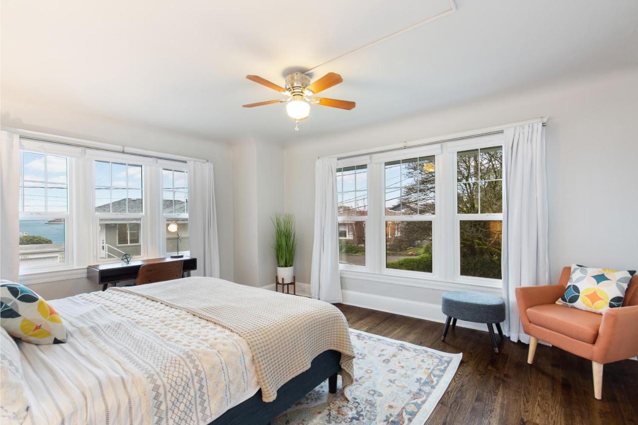 Willa Alki Beach, 3Br, Prime Location, Steps To Beach Seattle Zewnętrze zdjęcie